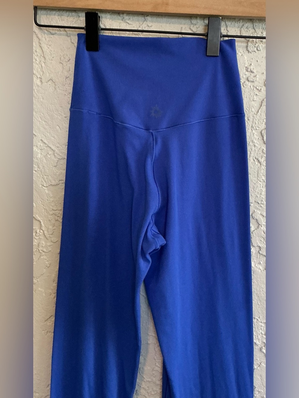 Aerie Blue Hi-Rise Flare Leggings - Picture 7 of 9